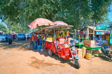Piyasada yaldızlı Buda heykelleri