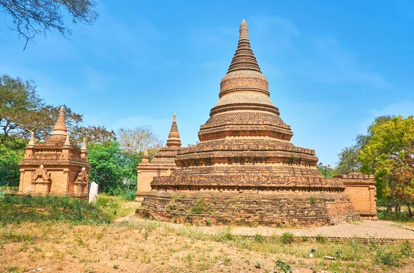 Kis templomok Bagan, Mianmar — Stock Fotó