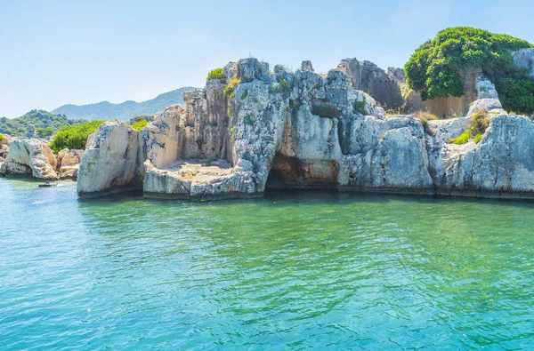 在土耳其 Kekova 湾被毁的定居点 — 图库照片