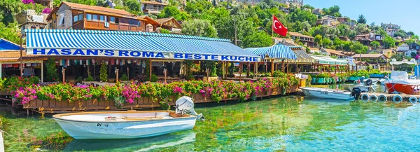 Panorama över turisthamnen, Kalekoy, Turkiet — Stockfoto