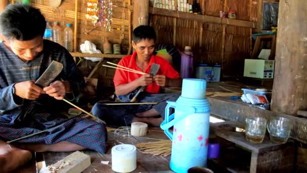 Chaung Tha Mianmar Março 2018 Família Agricultores Birmaneses Trabalho Diário — Vídeo de Stock