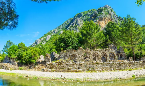 Τα ερείπια της λουτρά, Όλυμπος, Τουρκία — Φωτογραφία Αρχείου