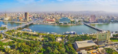 Şehir merkezinden Kahire Kulesi, Mısır