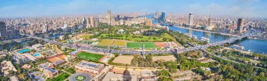 Cairo tepesinden, Mısır gözden kaçırmak.