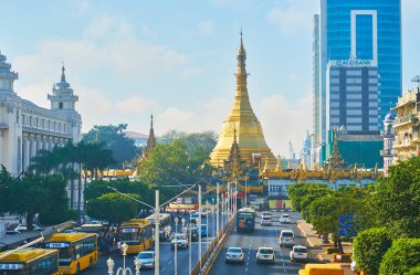 Yangon 'un altın pagodaları, Myanmar