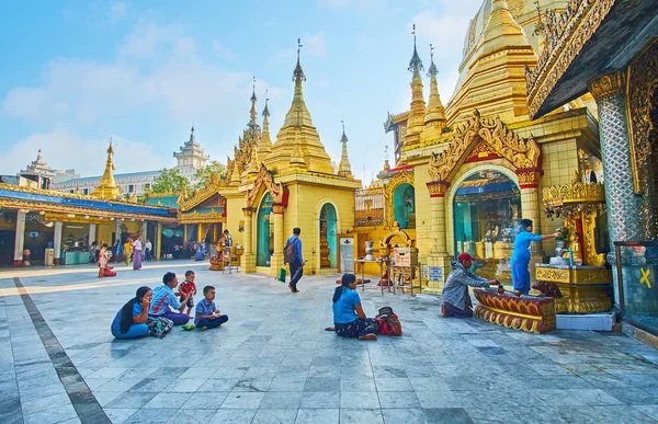 Sule Pagoda, Rangum, Mianmar — Fotografia de Stock