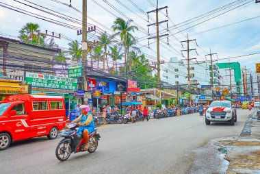 Patong, Phuket, Tayland 'daki işlek yol