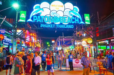 Patong plajı hoşgeldin tabelası, Phuket, Tayland