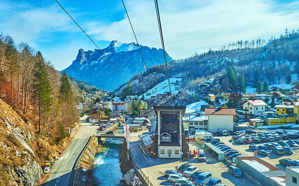 Salida hacia Feuerkogel Mount, Ebensee, Salzkammergut, Austria — Foto de Stock