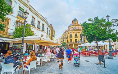 Jerez, İspanya 'daki açık kafeler