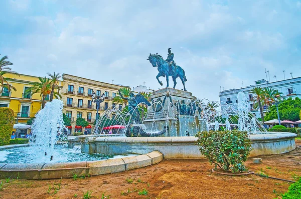 A fonte no monumento Miguel Primo de Rivera, Jerez, Espanha — Fotografia de Stock