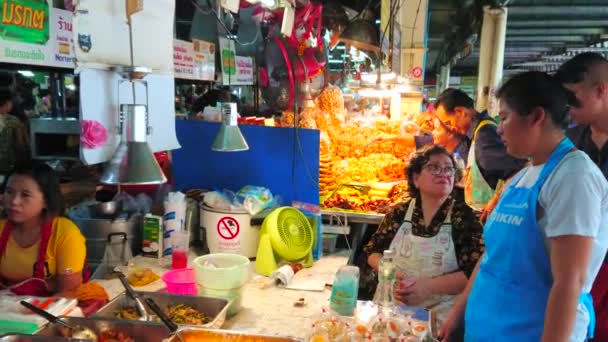 Chiang Mai Thailand May 2019 Vendors Wait Clients Tanin Market — Stock Video