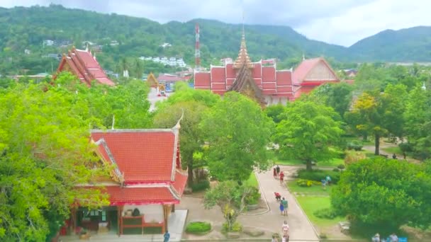 Chalong Thajsko Dubna 2019 Pohled Wat Chalong Pagoda Pyžamové Střechy — Stock video