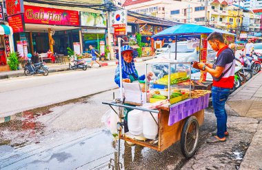 Sokak yemeği arabası, Patong, Phuket, Tayland