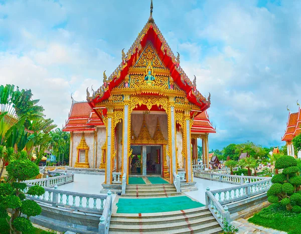 A fachada do santuário em Wat Chalong, Chalong, Phuket, Thaila — Fotografia de Stock