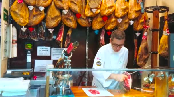 Malaga España Septiembre 2019 Visita Tienda Gourmet Proceso Corte Manual — Vídeo de stock