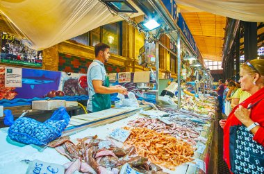 Day activity in Central Abastos Market, Jerez, Spain