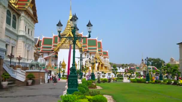 Bangkok Thajsko Května 2019 Zelený Trávník Nádherného Chakri Maha Prasat — Stock video