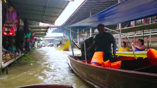 Damnoen Saduak Thailandia Maggio 2019 Trafficato Canale Del Mercato Galleggiante — Video Stock