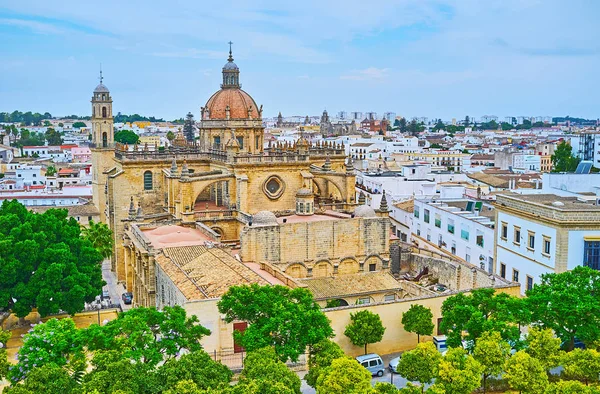 西班牙Jerez大教堂的空中景观 — 图库照片