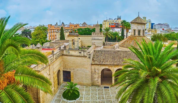 Vista aerea sulla moschea di Alcazar, Jerez, Spagna — Foto Stock