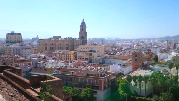 Ramparts Alcazaba Fortress Opens View Malaga Old Town Medieval Cathedral — Stock Video