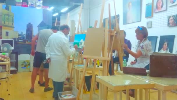 Cadiz Spagna Settembre 2019 Pittori Lavorano Alle Lezioni Arte Creando — Video Stock