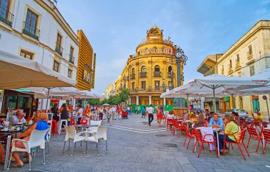 Jerez, İspanya 'nın ana alışveriş merkezi.