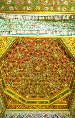 Alcazar kompleksindeki Kral Pedro Sarayı 'nın oyulmuş tavanı, Sev.