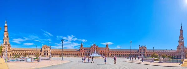 Панорама площади Plaza de Espana в Севилье, Испания — стоковое фото