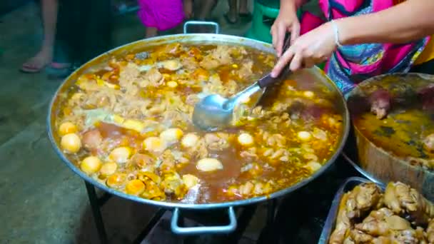 Close Big Pan Boiling Stew Roasted Beef Offal Bull Testicles — Stock Video