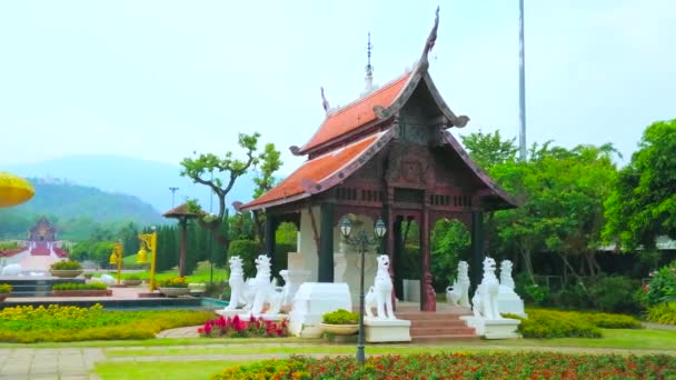 Chiang Mai Tayland Mayıs 2019 Rajapruek Kraliyet Parkı Panoraması Altın — Stok video