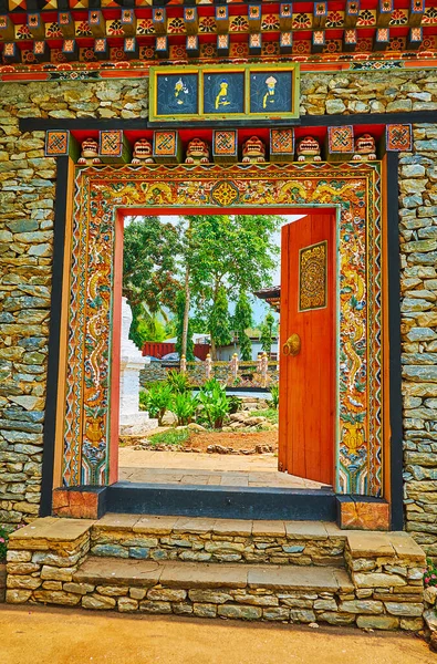 Il cancello, giardino del Bhutan, parco Rajapruek, Chiang Mai, Thailandia — Foto Stock