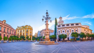 Sevilla, İspanya'da Plaza Virgen de los Reyes