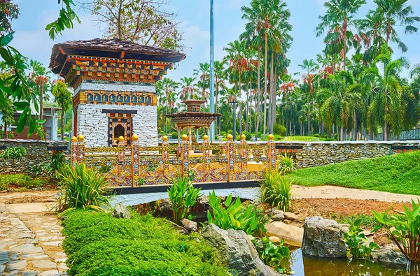 Arquitetura butanesa em Rajapruek park, Chiang Mai, Tailândia — Fotografia de Stock
