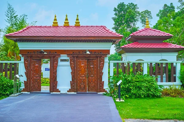 Visite Nepal garden, Rajapruek park, Chiang Mai, Tailandia — Foto de Stock