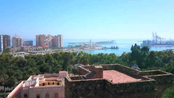 Málaga Spanien September 2019 Das Stadtbild Mit Dem Uhrturm Des — Stockvideo