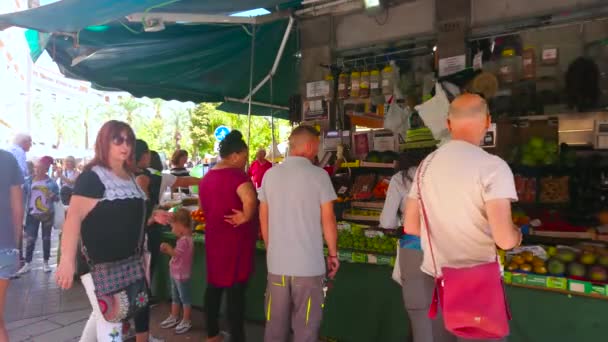 Granada Spanien September 2019 Die Schlange Gemüsestand Der Ecke Plaza — Stockvideo