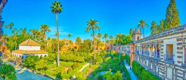 İspanya, Sevilla 'daki Alcazar Bahçesi Panoraması