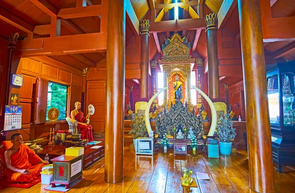 Chiang Mai Ταϊλάνδη Μαΐου 2019 Εσωτερικό Της Ξύλινης Vihara Ιερό — Φωτογραφία Αρχείου