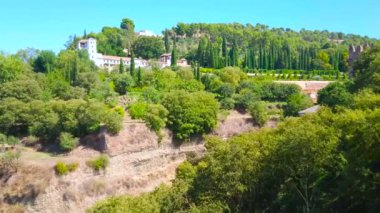 Alhambra Generalife Bahçeleri Panorama, Cerro del Sol (Güneş Tepesi) ve yeşil saray, Granada, İspanya