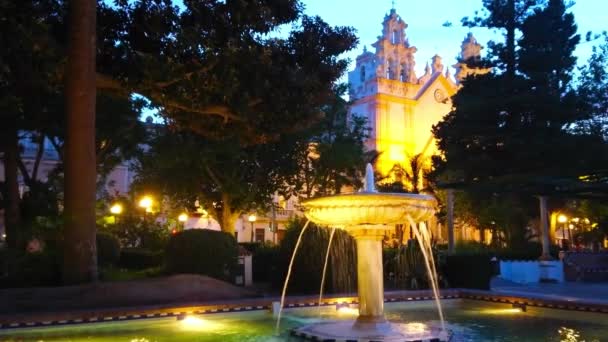 Serata Nel Giardino Alameda Marques Comillas Con Vista Sulla Fontana — Video Stock