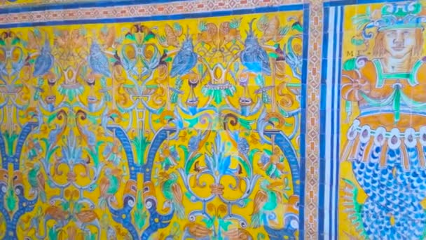Seville Espanha Outubro 2019 Impressionante Lavoura Vintage Parede Palácio Alcazar — Vídeo de Stock