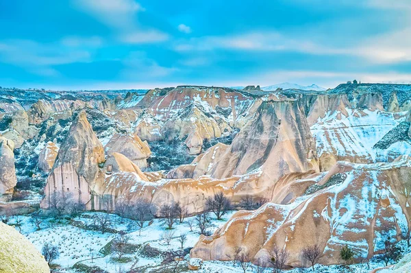 Winter Landscape Pigeon Valley Created Tuff Rock Formations Different Color — Stock Photo, Image