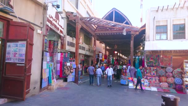 Dubai Uae March 2020 Narrow Alley Dubai Old Souk Market — Stock Video