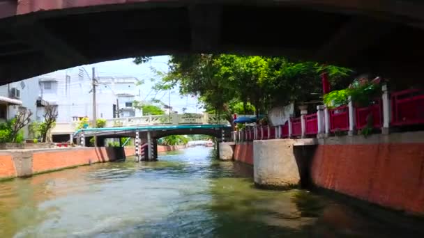 Bangkok Thailand April 2019 Den Skuggiga Bang Lamphu Khlong Kanalen — Stockvideo