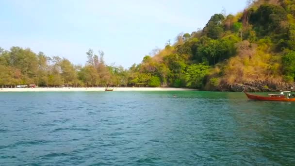 Nang Tailandia Abril 2019 Playa Arena Dorada Isla Koh Poda — Vídeos de Stock