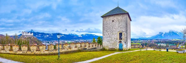 Középkori Josefsturm Torony Falak Richterhohe Csúcs Monchsberg Hegy Hatalmas Alpok — Stock Fotó