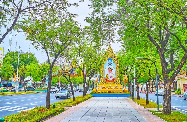 Bangkok Thailand Травня 2019 Тіниста Зелена Алея Проходить Вздовж Проспекту — стокове фото