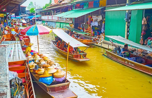 Damnoen Saduak Thaïlande Mai 2019 Les Sampans Bateaux Touristiques Flottent — Photo